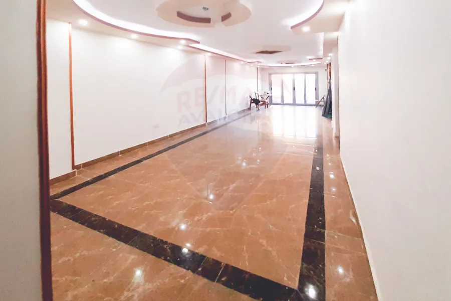 Apartment For Sale 160 m Roushdy (Steps From Sirya St.)
