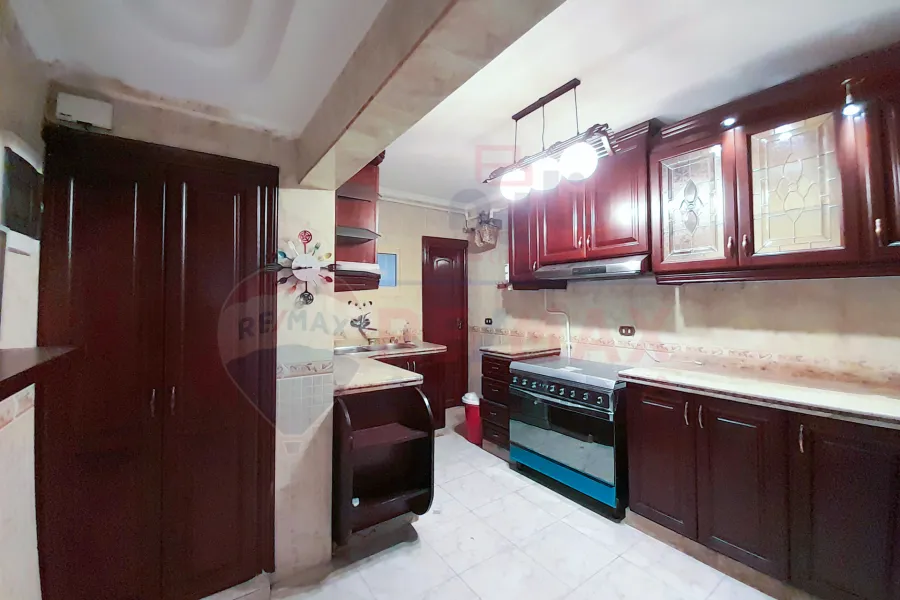 Furnished Apartment for rent 200 m Stanly (Mostafa Lotfy St.)