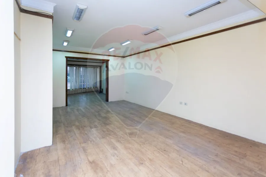 ميزان اداري للايجار 68 م سموحة (ش كمال الدين صلاح)