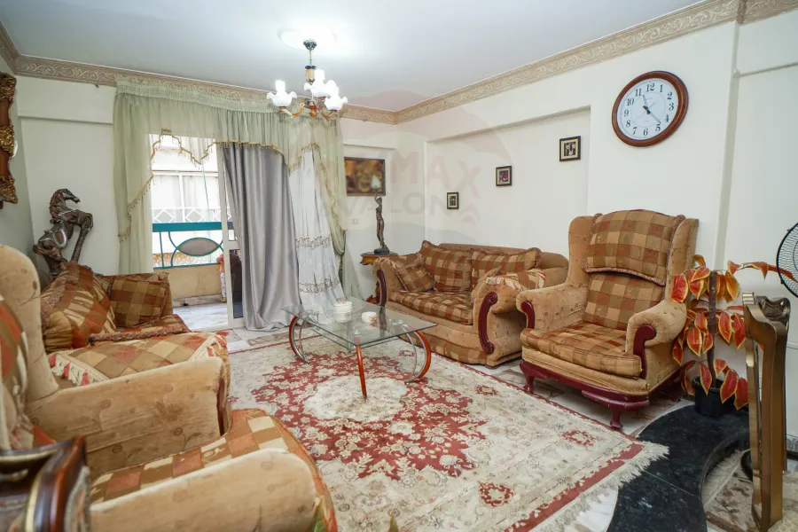 شقة للبيع 180 م العصافرة (طريق الجيش)