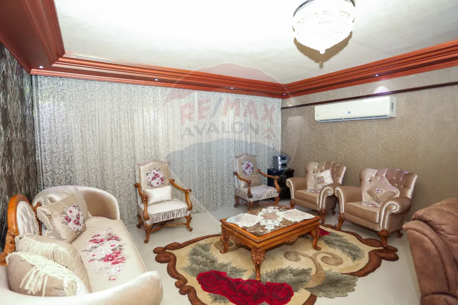 (شقة للبيع 232 م جليم (فيو قصر الميرغنى