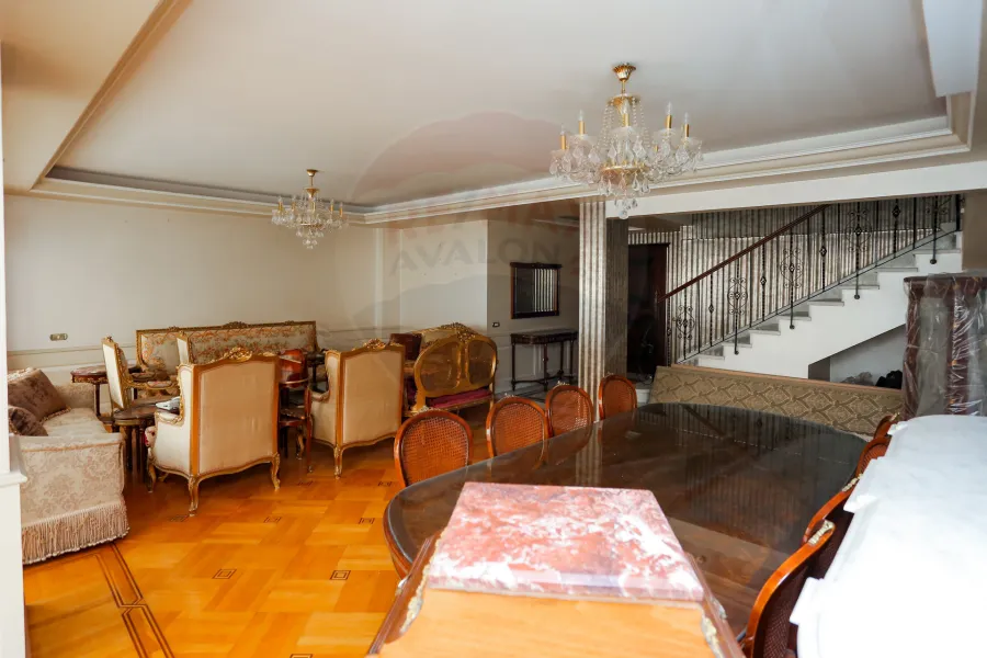 Duplex apartment for sale 280 m Louran (Al Wataniya Ibrahim Nassir St - Branched from Shaarawy)