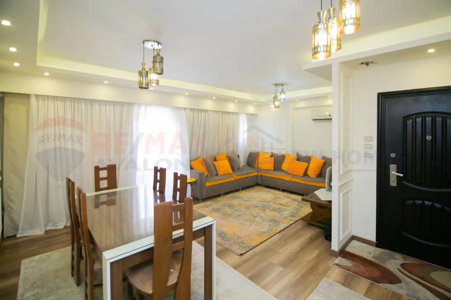 شقة للبيع 150 م سيدي جابر (امام مستشفى القوات المسلحة)