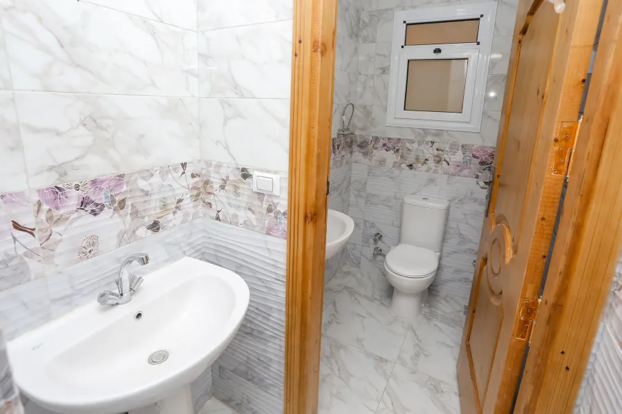 Administrative Unit for rent 275 m Smouha (Green Towers)