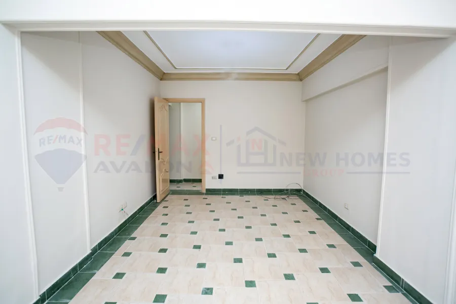 شقة للبيع 170 م (المعمورة الشاطئ)