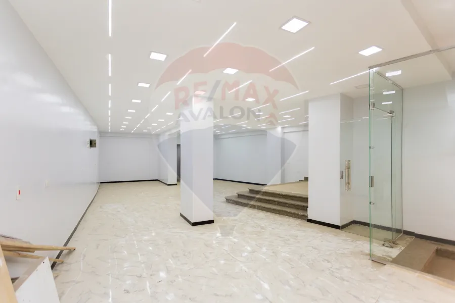 Shop for sale 110 m Smouha (branched from 50th st.)