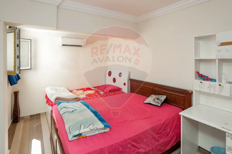 Apartment for sale 200 m Sporting (Ahmed Alaam st.)