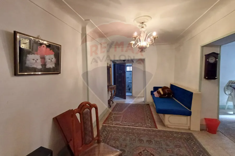 Apartment for sale 150 m Sidi Bishr Tram (second number from the sea)