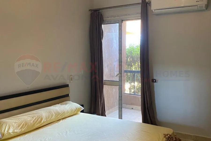 شاليه ارضي بجاردن للبيع (بلومار - سيدي عبدالرحمن) 110 م