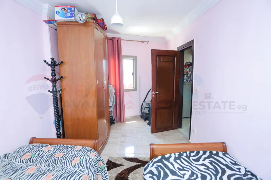 Furnished apartment for rent 130 m Raml station (Fouad st.)