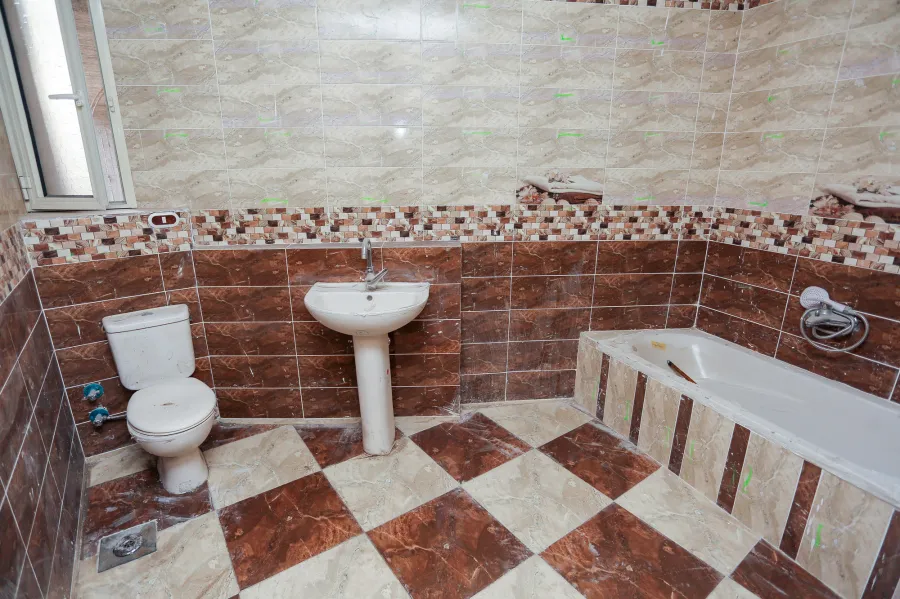 شقة للبيع 120م مصطفى كامل (بين مصطفي كامل وسيدي جابر على الترام مباشرة)