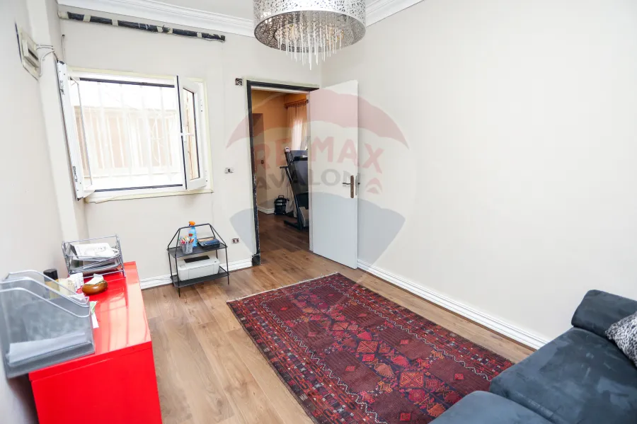 شقة للبيع  350 م كفر عبده (ميدان سانت چيني) -