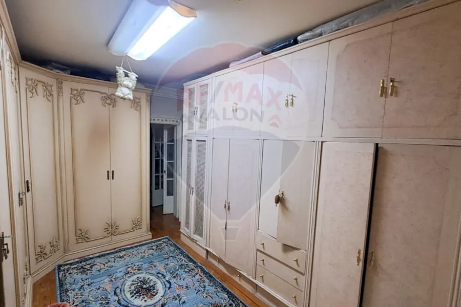 Apartment for sale 161 m Saba Basha (steps from the sea)