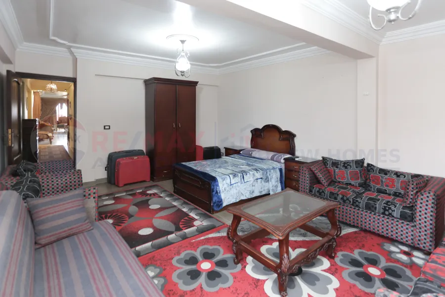 Apartment for sale 250 m Sporting (Port Said main st.)