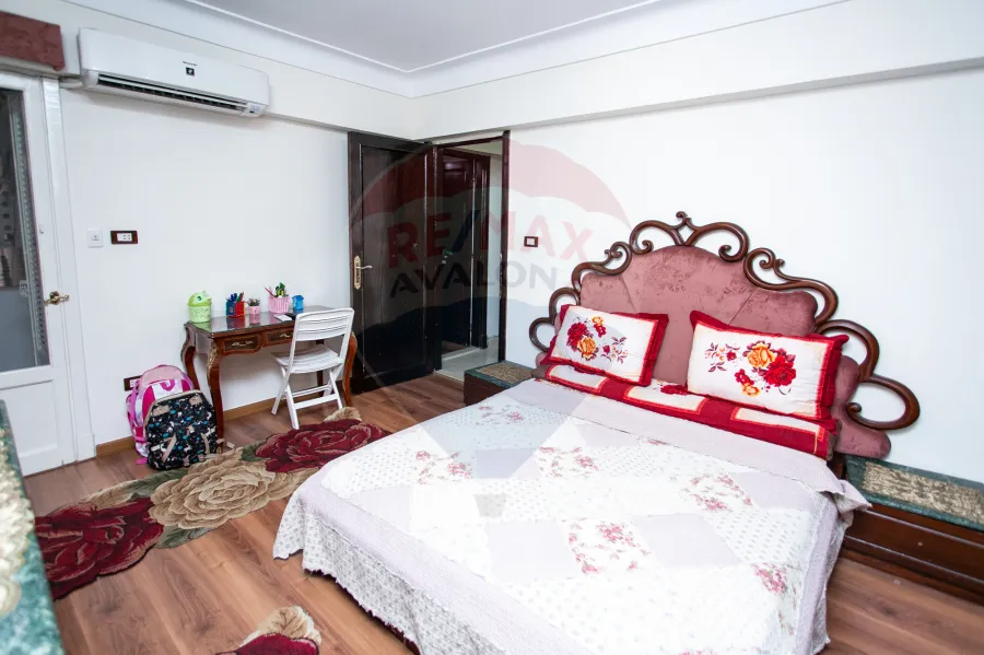 شقة للبيع 125 م  جناكليس (ش مرتضي)