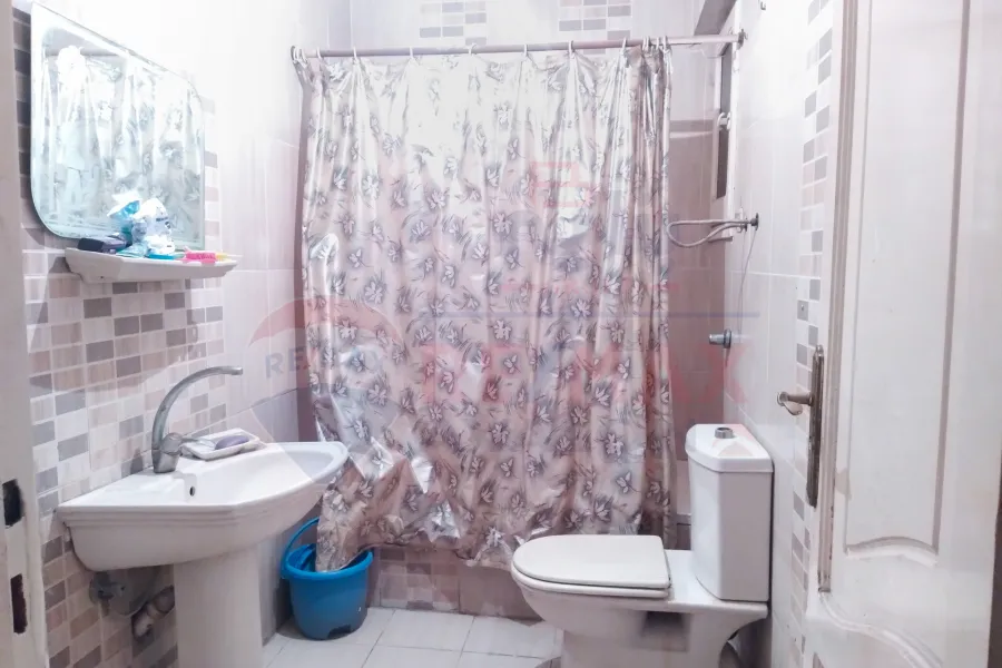 Administrative apartment for sale 120 m Ebrahimia (El-Kady Hamza st)