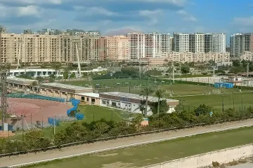 شقة للإيجار 175 م سموحة (جراند فيو)