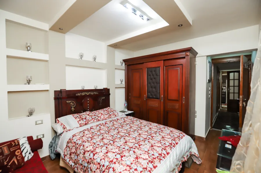 شقة للايجار مفروش  120 م سموحة (كومباوند فيروزة سموحة)