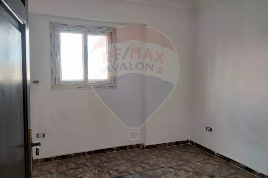 شقة للبيع 85 م بوكلي (ش  تكلا - متفرع من الطيار احمد ابو السعود)