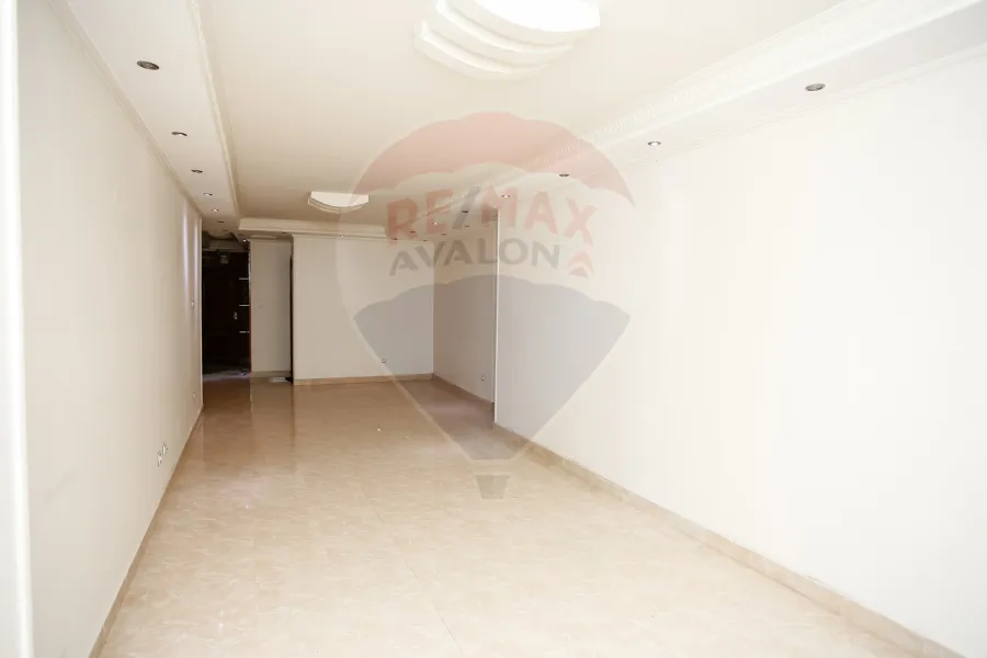 Apartment for rent 135 m Louran (steps from Abu Qir Street)