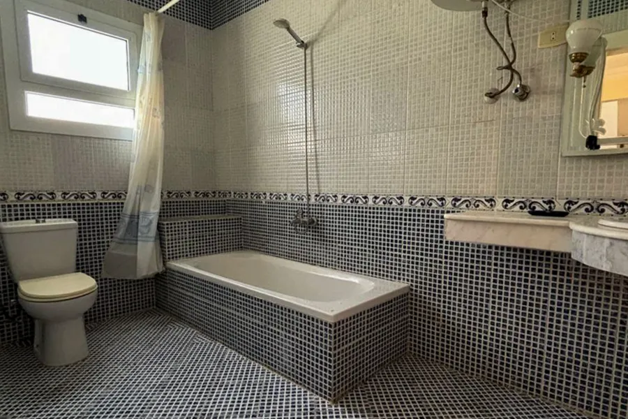 Stand alone villa for sale (Aghader) 460 m