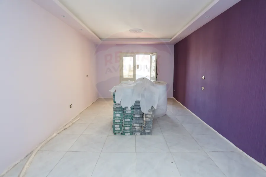 Apartment For Sale 115 m + Private Roof Louran (EleqbalSt.)