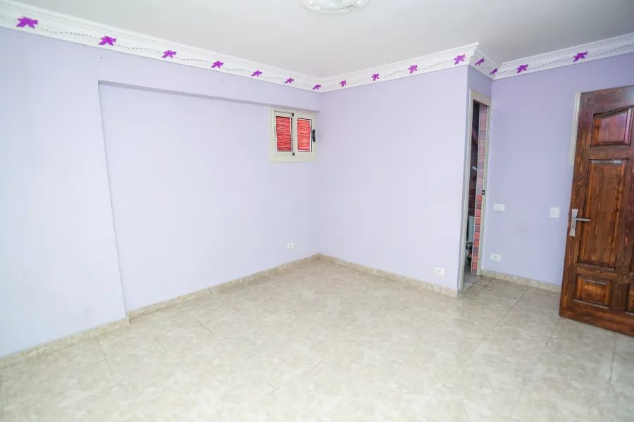 شقة للبيع 120 م فيكتوريا ( متفرع من ش الجلاء )