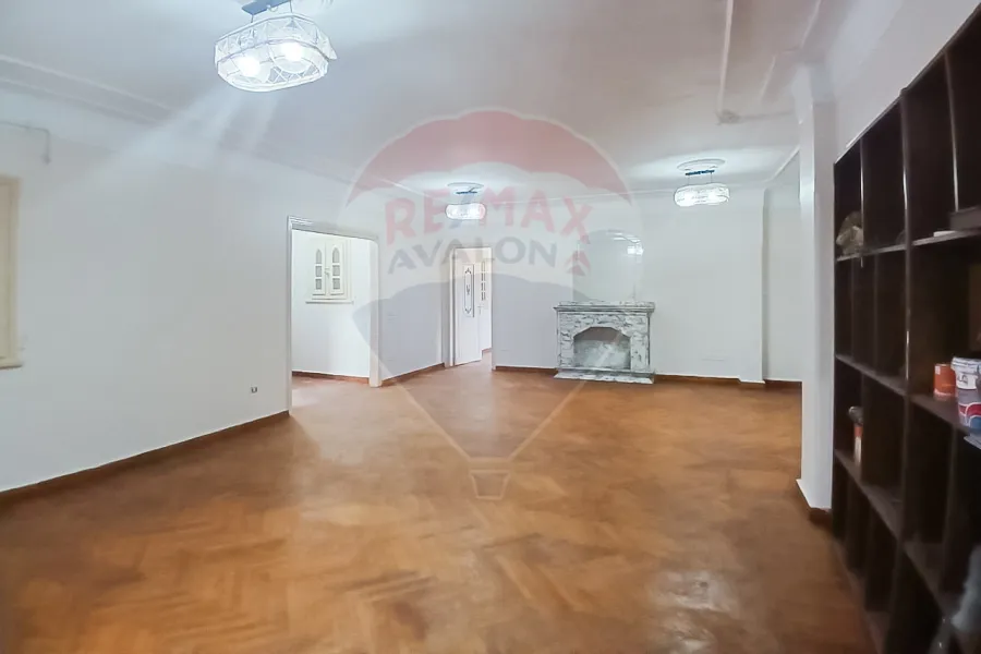 Apartment for rent 400 m Sporting (Port Said St.)