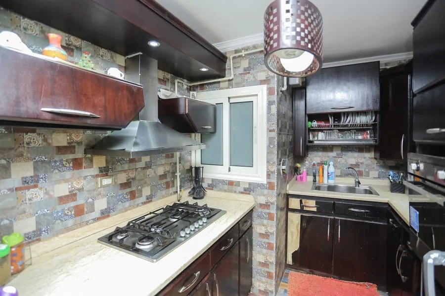 شقة للبيع 150م سان ستيفانو - بين الترام والبحر