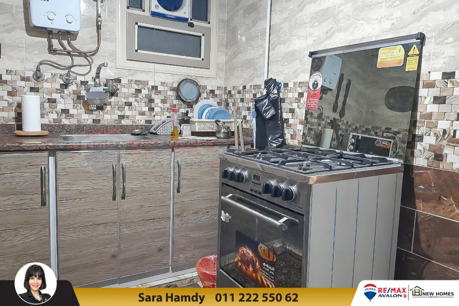 شقة للبيع 180م سان ستيفانو (على البحر مباشرة ) - فيو كامل علي البحر مباشرة