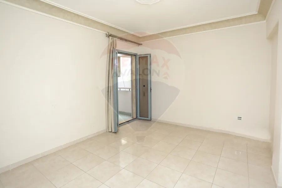 Apartment for sale 210 m Smouha (Kamal El Din Salah St. - Brand Building)