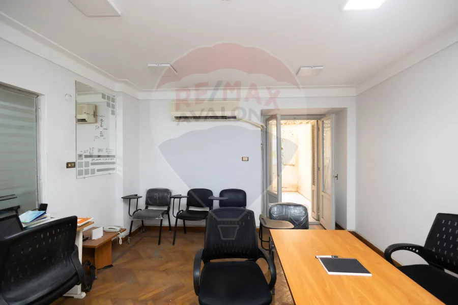 Administrative headquarters for rent 150 m Louran (steps from Shaarawy St.)