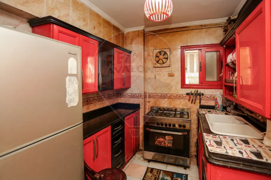 شقة للبيع 200م سموحة (تقسيم القضاة)