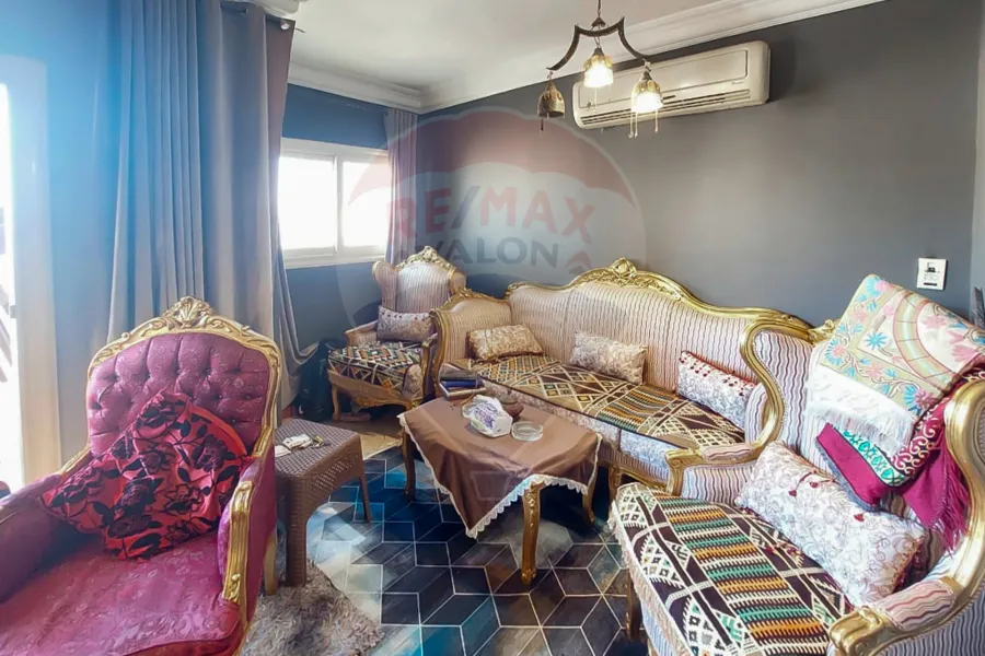 Apartment for sale 125 m Kafr Abdo (Al-Fayoumi st.)