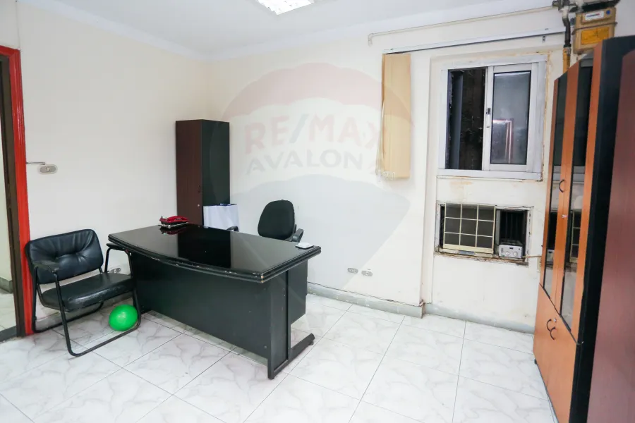 Administrative apartment for sale 140 m Mostafa Kamel (Abu Qir Street)