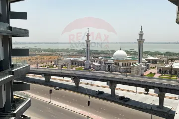 شقة للبيع 169 م سموحة (كومباوند سكاي لاين)