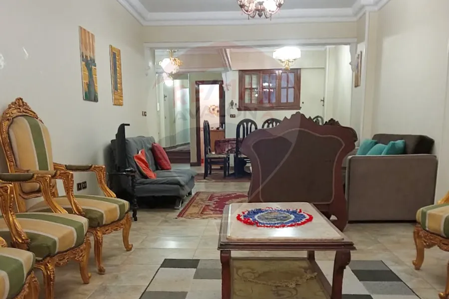 شقة للبيع 150 م السيوف (ش جميلة بو حريد الرئيسي)