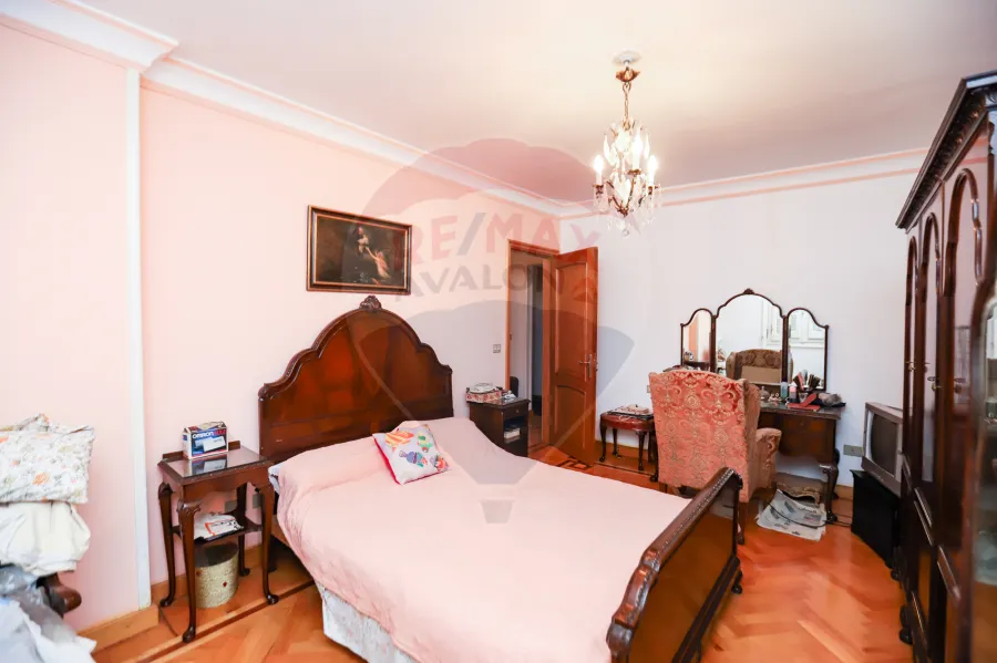 Apartment For Sale 292 m Latin District (Fouad St.)