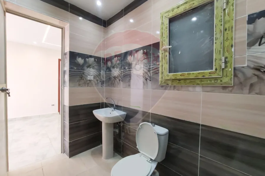 Apartment for sale 150 m Miami (el Gaish road - Bahr directly)