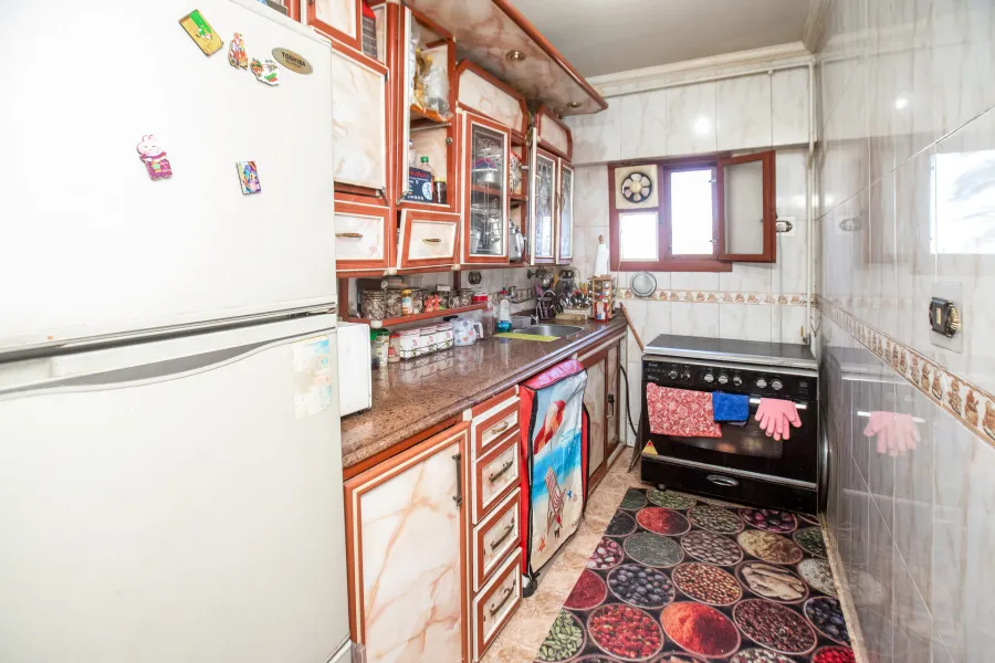 Apartment for sale 100m Al-Montazah (Royal Plaza Towers)