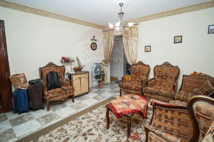 شقة للبيع 180 م العصافرة (طريق الجيش)