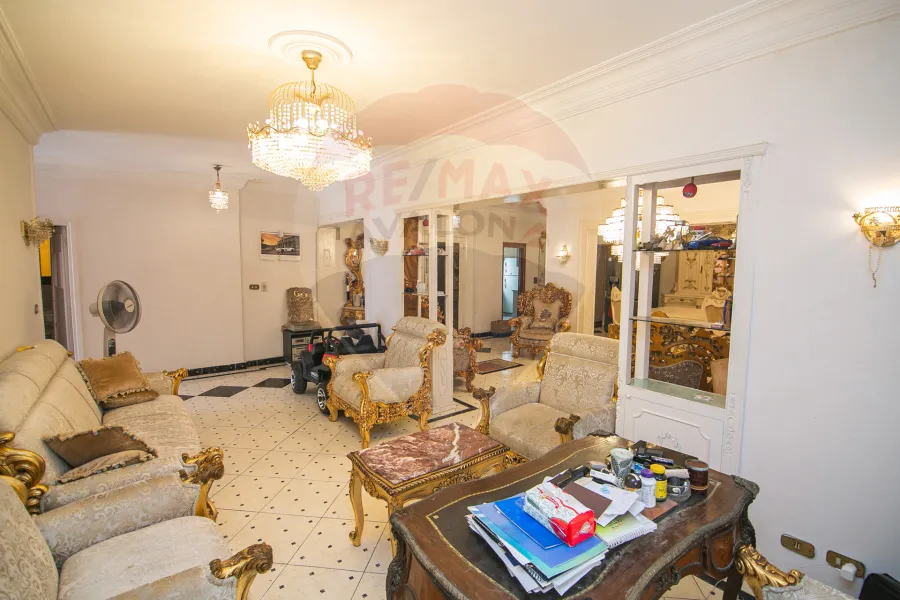 Apartment for sale 289 m Kafr Abdo (Khalil El Khayat St.)