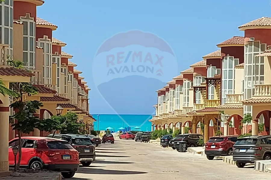 Stand alone Villa for sale (Perla Marina) 200 m