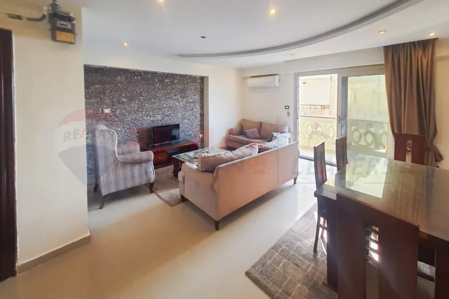 Furnished apartment for rent 135 m Sidi Gaber (steps from the sea)