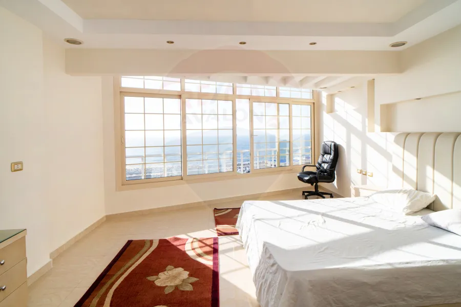 apartment for Sale 200 m Saba Basha (directly on the sea)