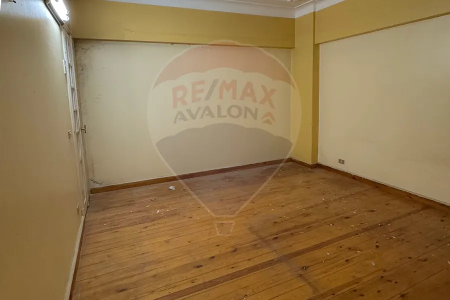 Apartment for sale 170 m Louran (second row of the sea)