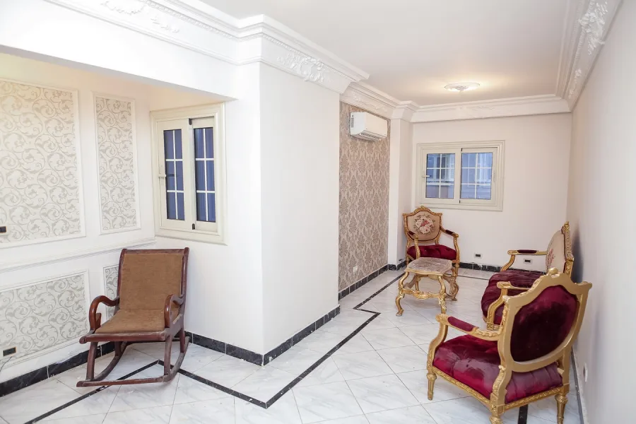 شقة للبيع 86م كفر عبده (ش مكة)