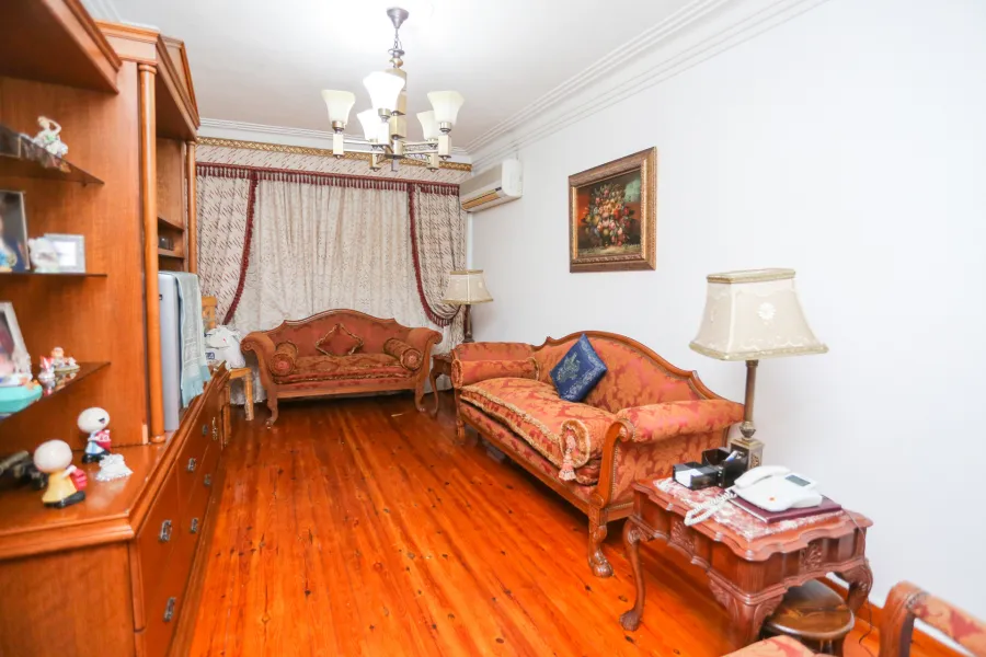 Apartment for sale 225 m Sidi gaber (Directly on the tram)