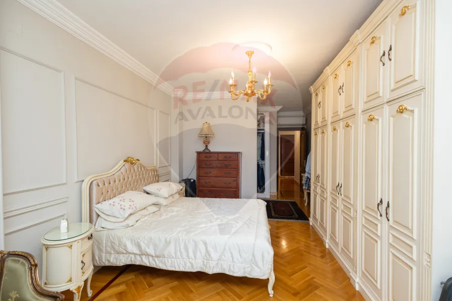 شقة للبيع 320 م ستانلي (دابل فيو بحر - أمام قصر سباهي)