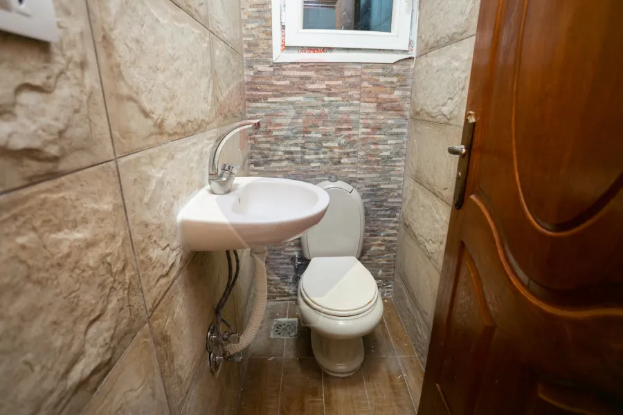 شقة للبيع 145 م كليوبترا (ش محمود الطوريني)